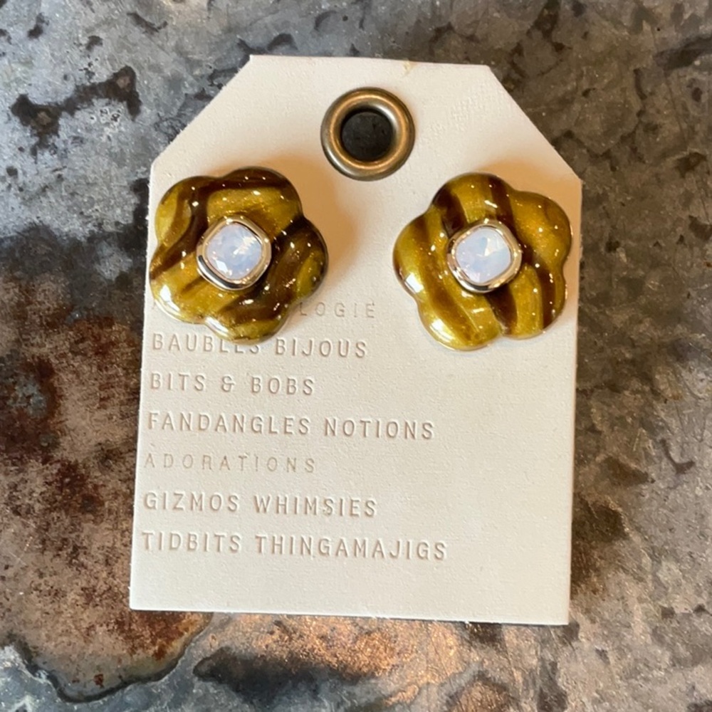 Anthropologie Mod Floral Post Earrings NWT